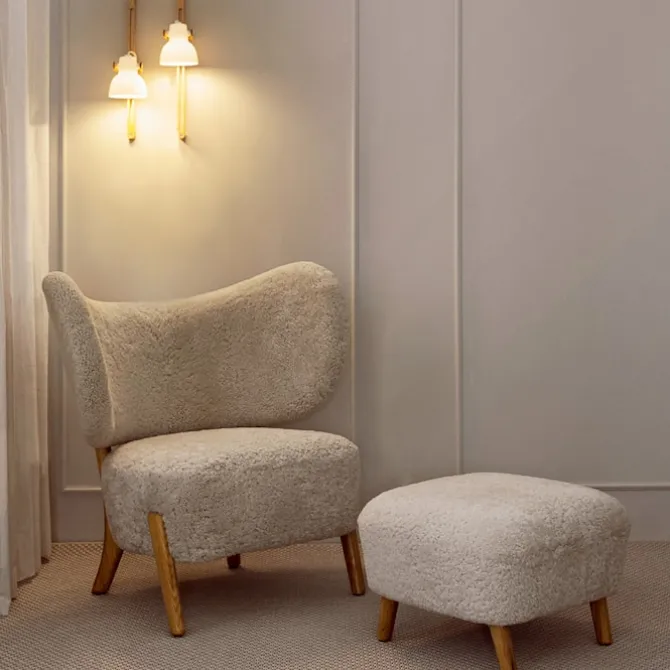 16Plus Wall Lamp Adjustable
