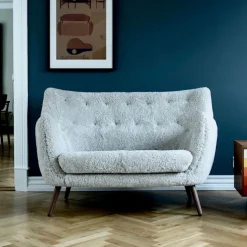 Poet sofa Light oiled oak