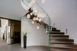 PostKrisi Chandelier