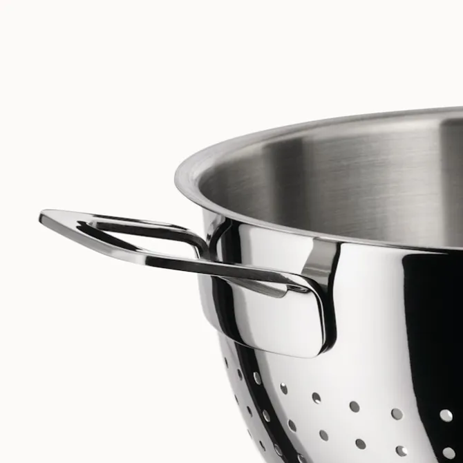 Pots & Pans Colander