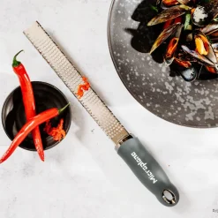 Premium classic zester