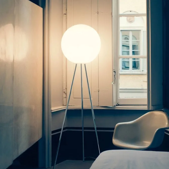 Prima Signora Floor Lamp