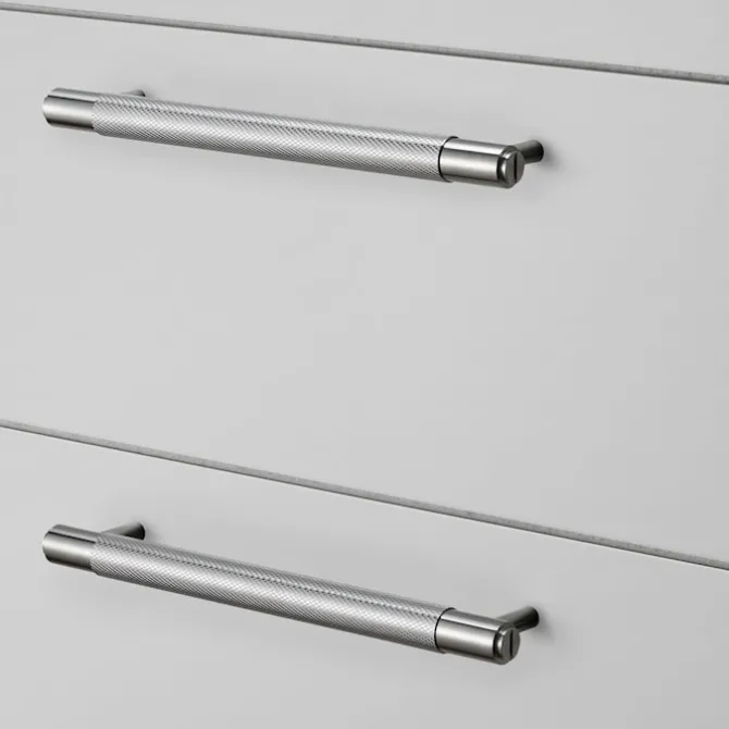 Pull Bar
