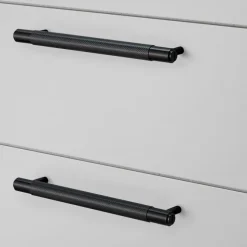 Pull Bar