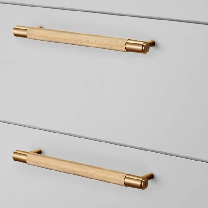 Pull Bar