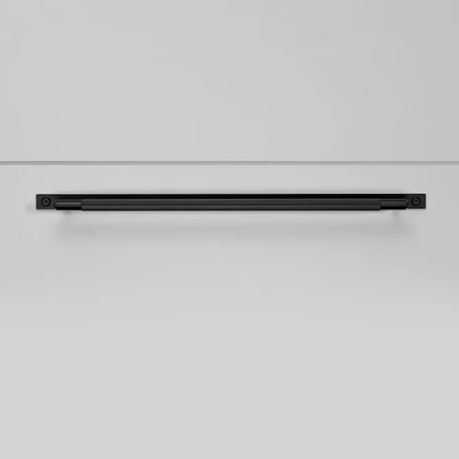 Pull Bar Plate Linear Medium
