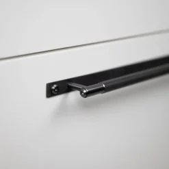 Pull Bar Plate Linear Medium