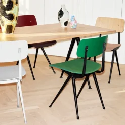 Pyramid bord 02 300 cm Black