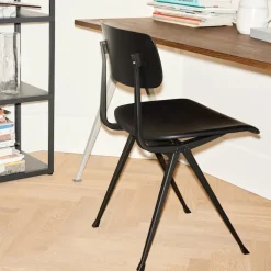 Pyramid bord 01 65 x 140 cm Black