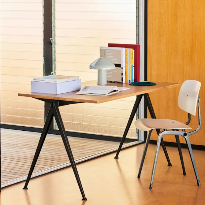 Pyramid bord 01 75 x 140 cm Black