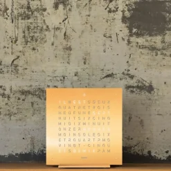 Qlocktwo Touch Special Edition - Golden Legend