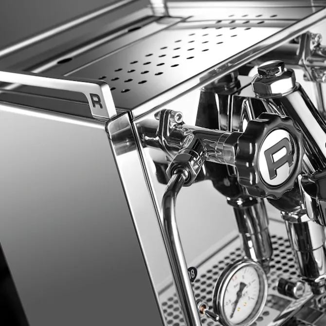 R Cinquantotto Espresso Machine
