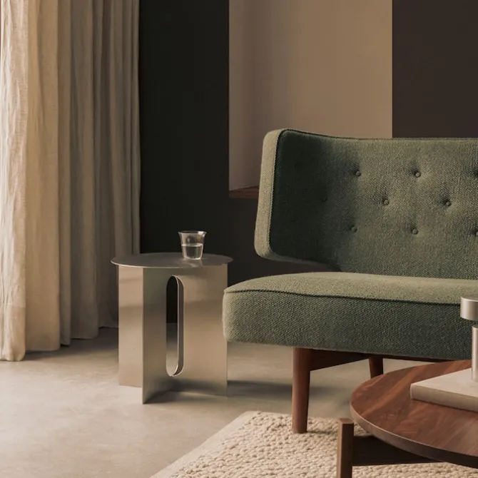 Radiohus 2-seters sofa eik