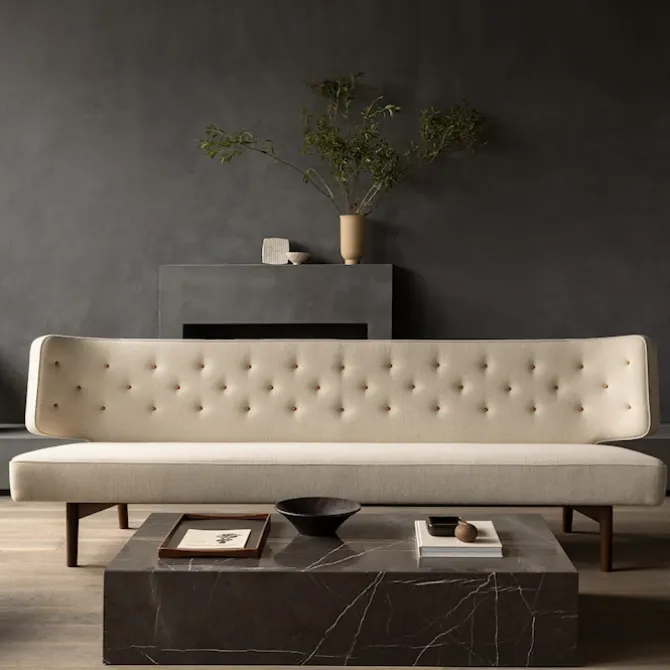 Radiohus 2-seters sofa eik