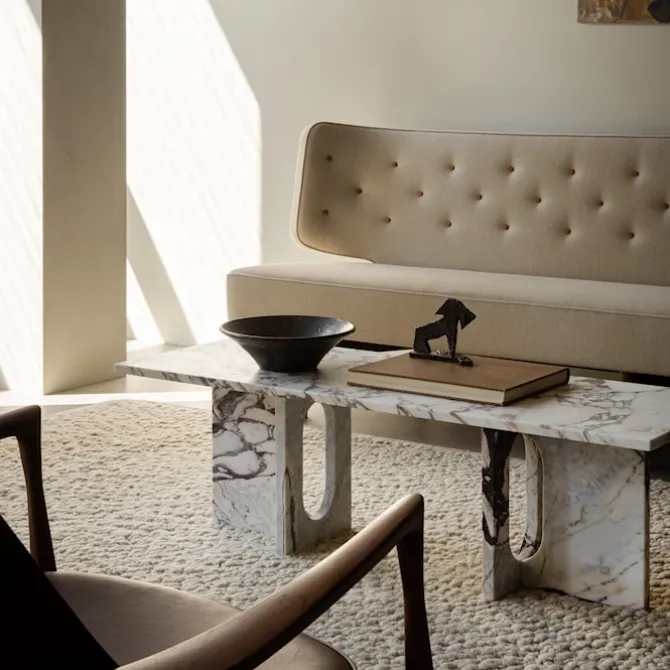 Radiohus 2-seters sofa eik
