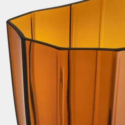 Reed Vas Amber