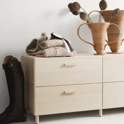 Relief Chest of Drawers Low Legs