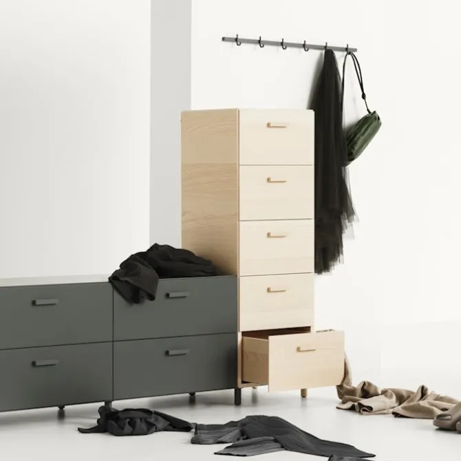 Relief Chest of Drawers Low Legs