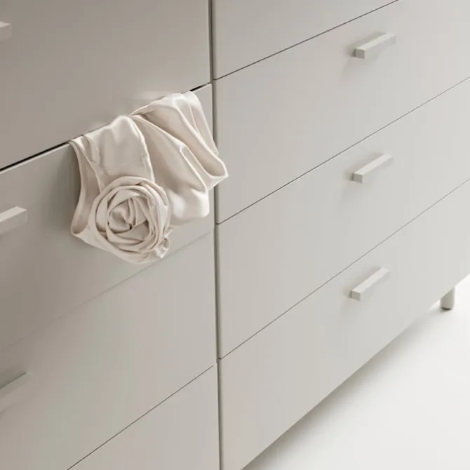 Relief Chest of Drawers Wide Legs