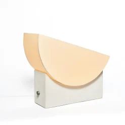 Reminder (001) Table Lamp