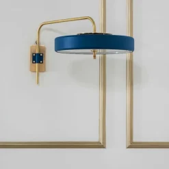 Revolve Wall