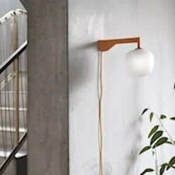 Rime Wall Lamp