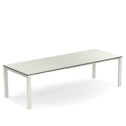 Round Table