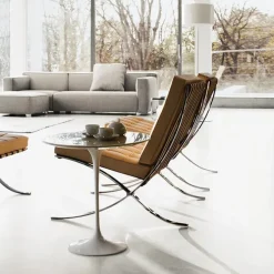 Saarinen Oval Sidebord White
