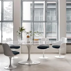 Saarinen Round spisebord Ø 107 cm Black