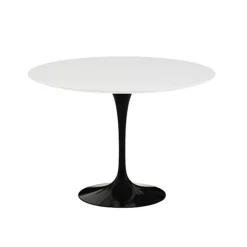 Saarinen Round utendørs spisebord Ø 107 cm