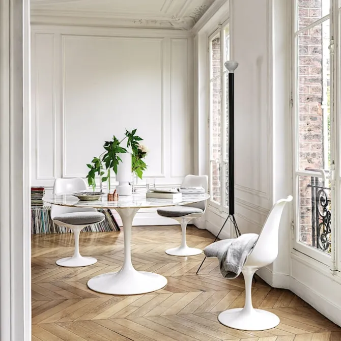Saarinen Tulip lenestol White