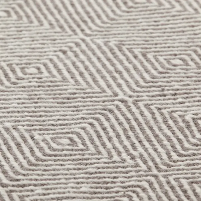 Sail Rug Taupe
