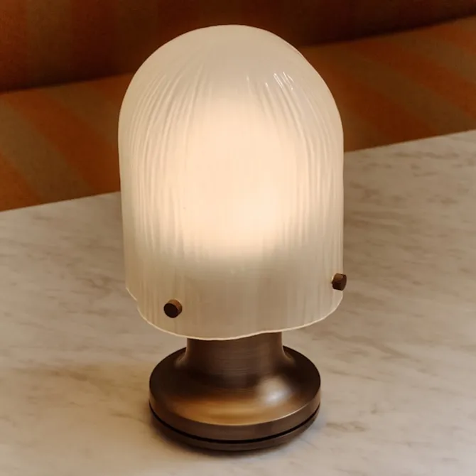 Seine bordlampe