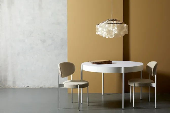 Serie 430 Table White