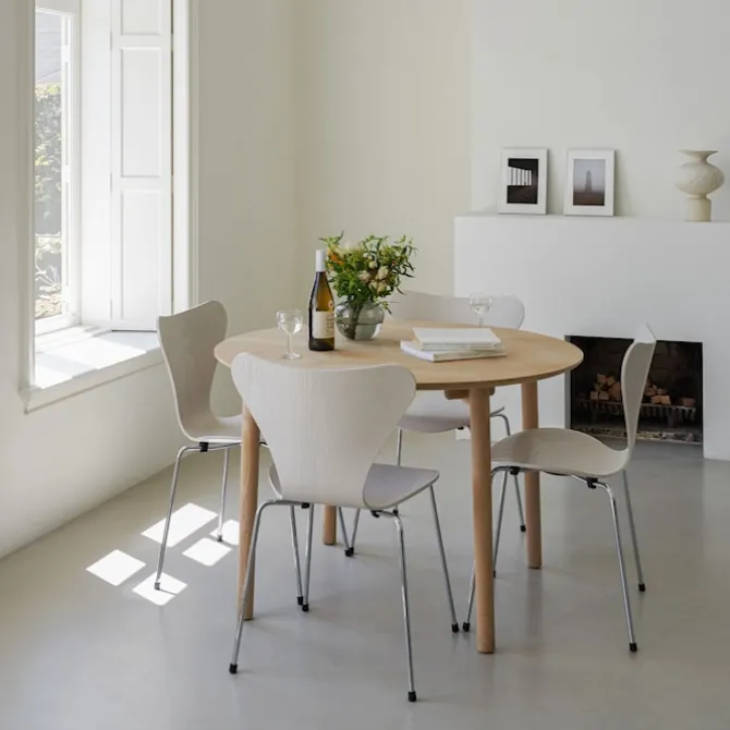 Series 7 stol 3107 farget askfiner stålram krom