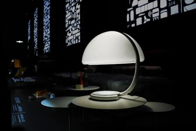 Serpentine Table Lamp