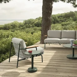 Settle lounge chair