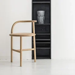 Single Curve Stool