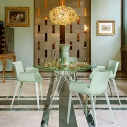 Sir Gio Table