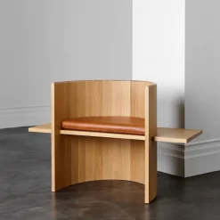Sit, Set Chair