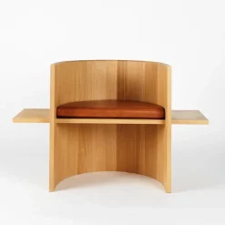 Sit, Set Chair