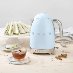 Smeg Kettle 1.7 L Adjustable Temperature Pastel Blue