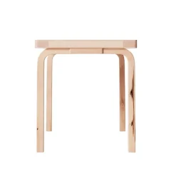 Spesialutgave av Bench 153A Wild Birch, signert Formafantasma