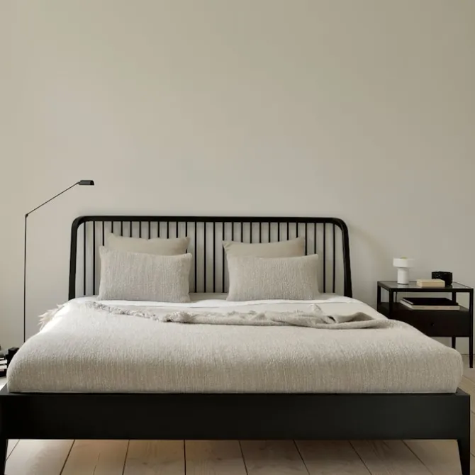 Spindle Bed