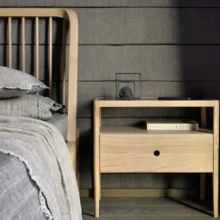 Spindle Bed