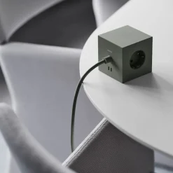 Square 1 - 30W Dual USB-C & Magnetic base