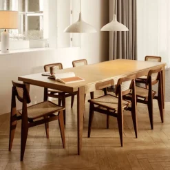 S-Table spisebord