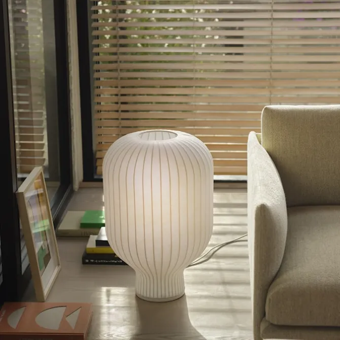 Strand bordlampe 59 cm hvit