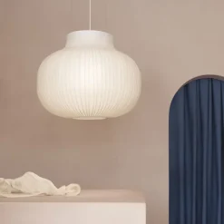 Strand Pendant Lamp Closed