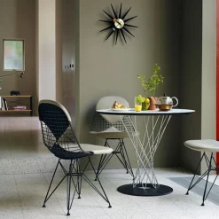 Sunburst Clock veggklokke
